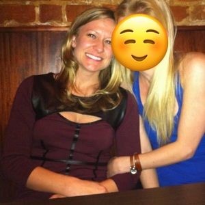 Arden B 3/4 sleeve shirt with leather accents